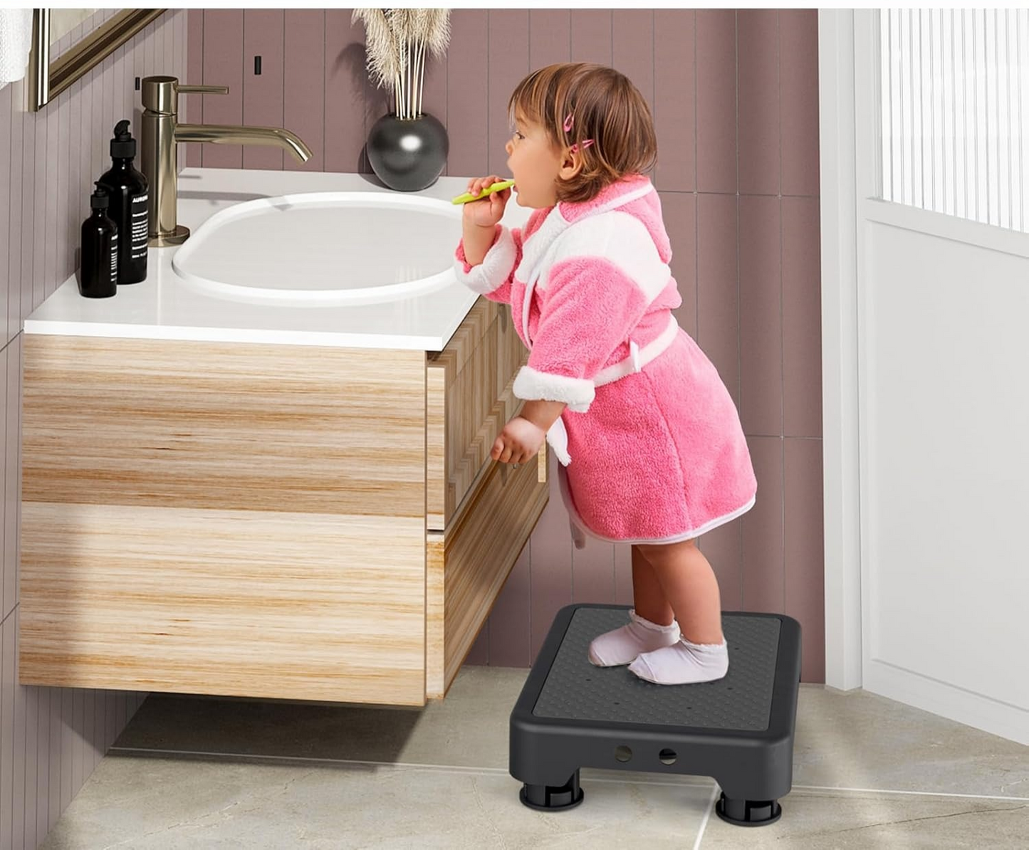 One Step Stool for Seniors & Adults, Indoor/Outdoor Mobility Step Stool, Portable Stair Assist, Anti-Slip Safety Step Platform for Bathroom, Kitchen and Bedroom, 550lbs Capacity